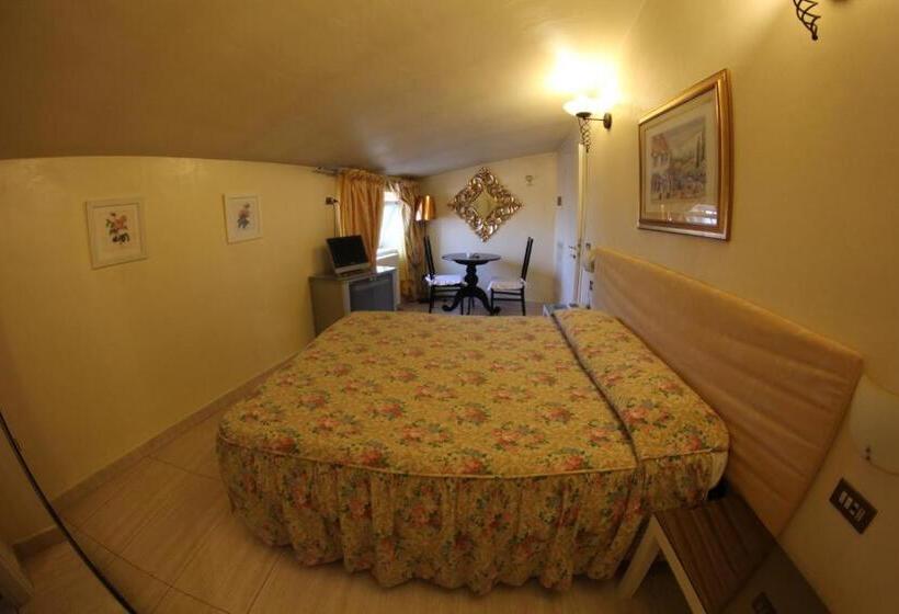 غرفة قياسية, Europa Fiera Rho