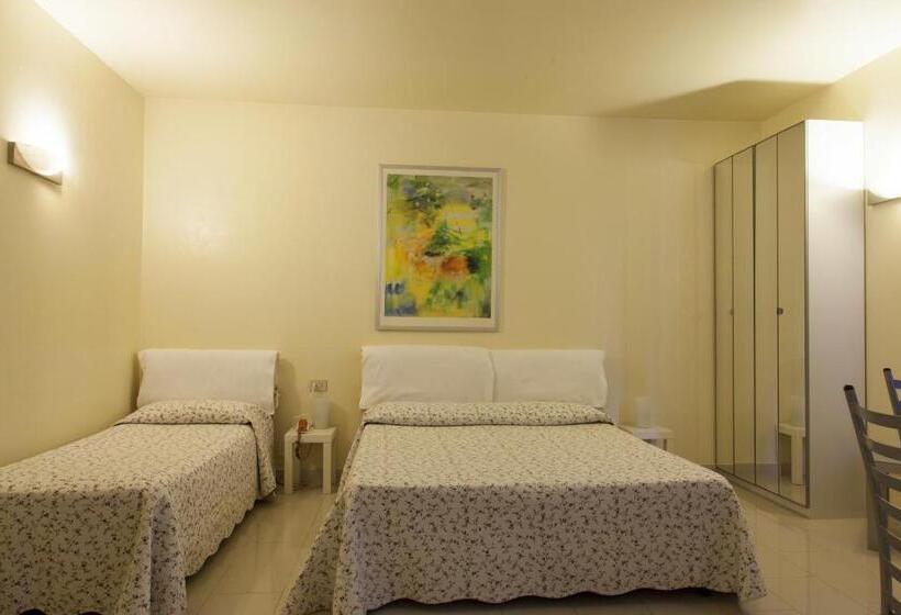 标准三人间, Europa Fiera Rho