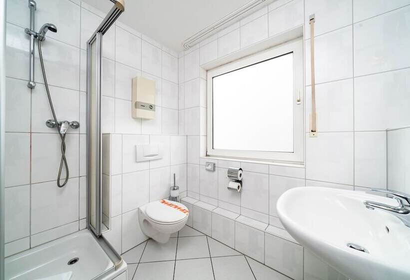 スタンダードルーム, G & L