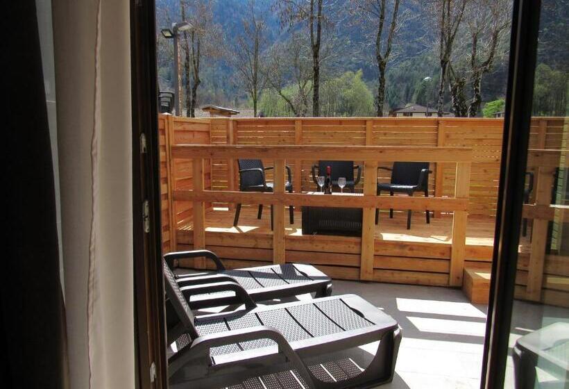 חדר דלוקס לשלושה, Garni My Ledro