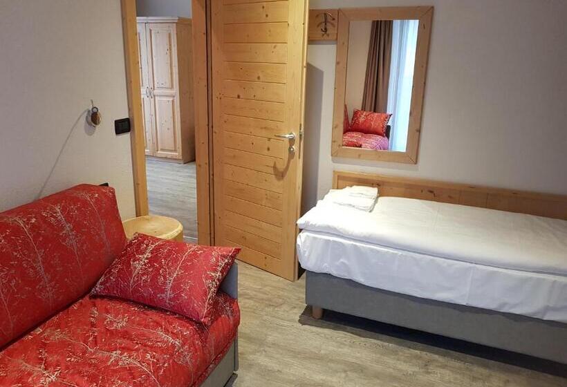 חדר משפתחתי סופריור, Garni My Ledro