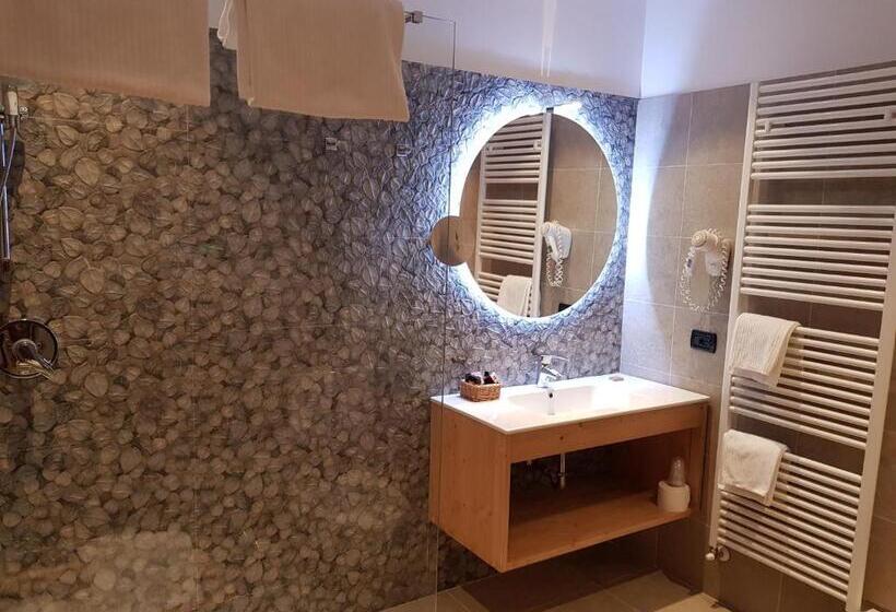 חדר משפתחתי סופריור, Garni My Ledro