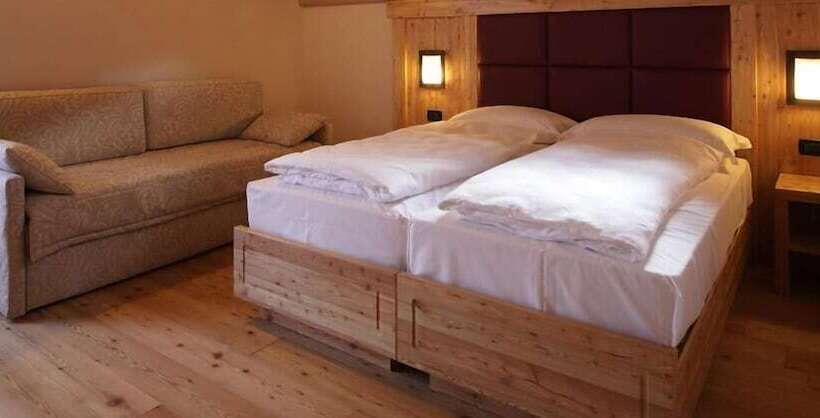 غرفة كومفورت ثلاثية, Garni My Ledro