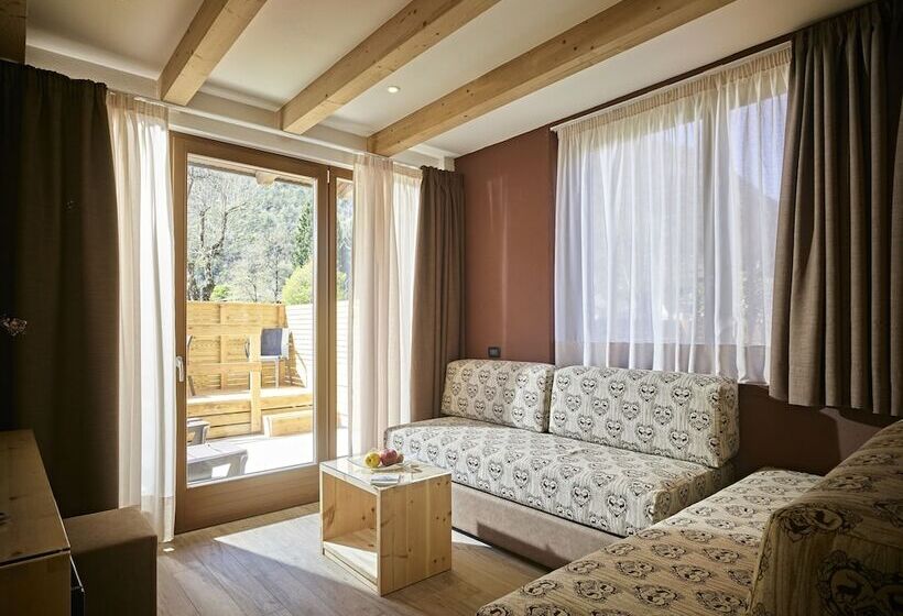 חדר דלוקס לארבעה, Garni My Ledro