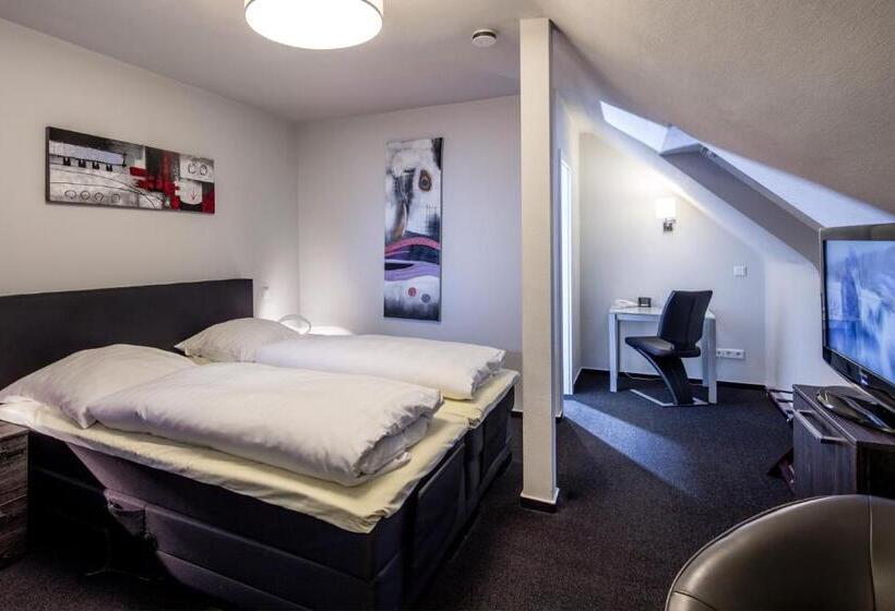 舒适型房间, La Scala