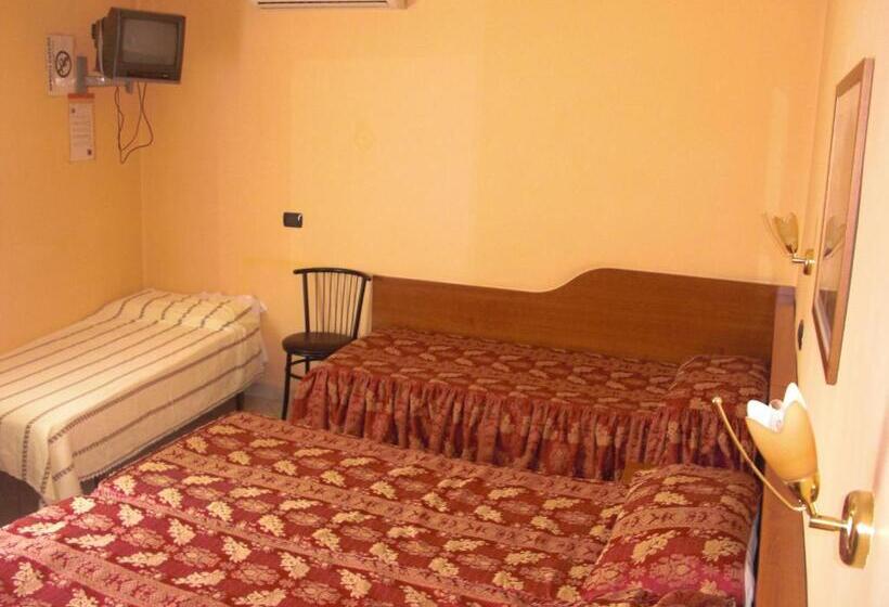 スタンダード4人部屋, Legnano