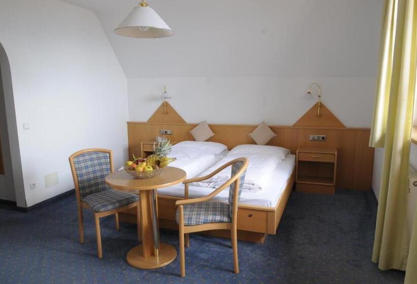 标准间, Lengsteinerhof