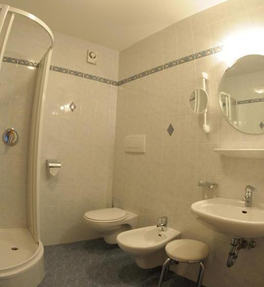 标准间, Lengsteinerhof