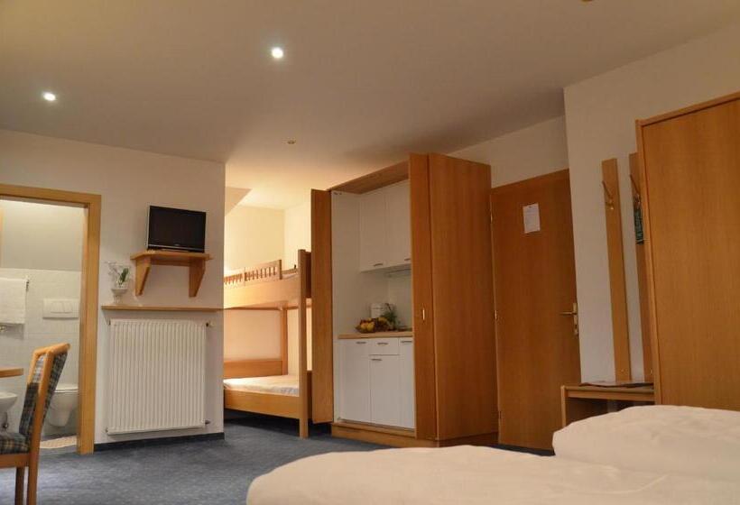 带1个卧室的公寓, Lengsteinerhof