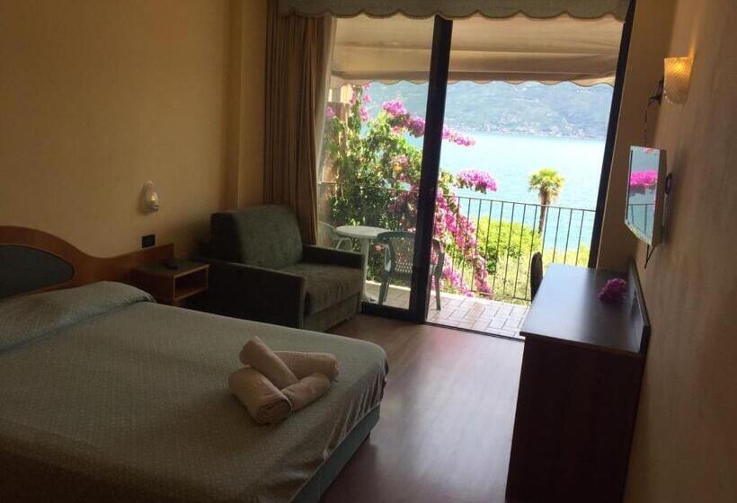 Pokój Superior Trzyosobowy, Lido