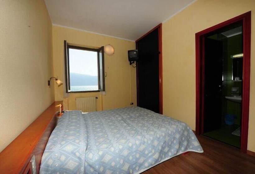 Pokój Standard Widok Jezioro, Lido