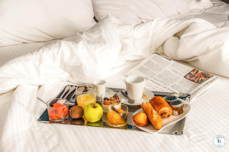 スタンダードルーム, L Initial