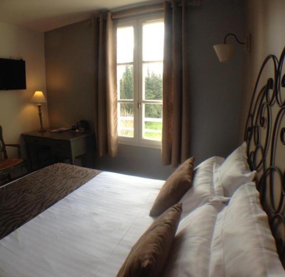 غرفة أساسية, Logis Hotel La Ferme