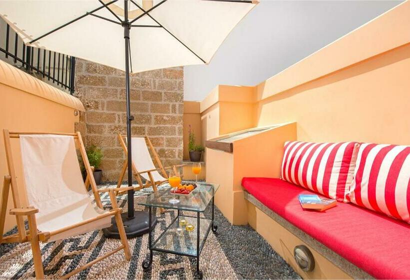 테라스 주니어 스위트, Rodos Niohori Elite Suites Boutique