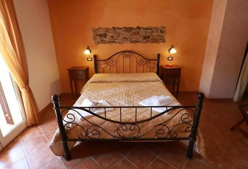 اتاق استاندارد, Sikania Suite