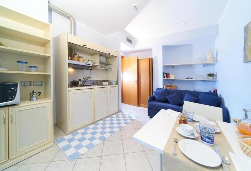 침실 1개 아파트, Sirio