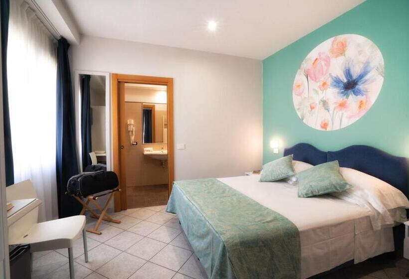 Comfort room with terrace, Sirio