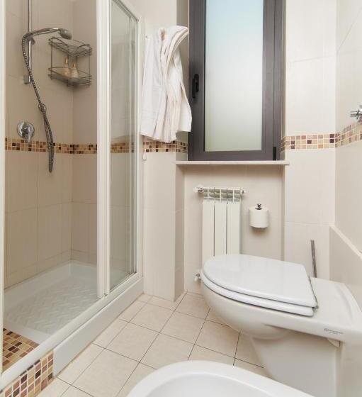 발코니가 있는 4인용 스탠다드 룸, Sirio