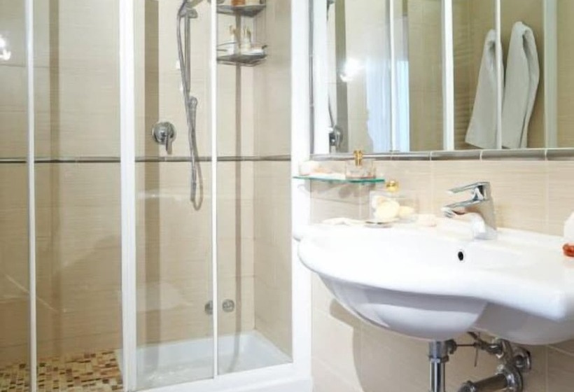 스탠다드 룸, Sirio