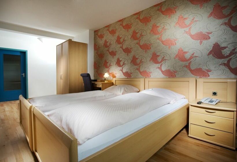 标准间, St. Peter