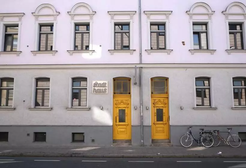 اتاق استاندارد, Stadthaus