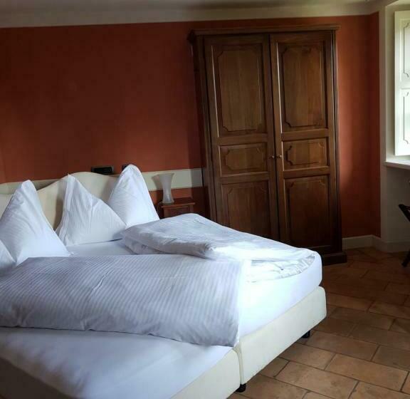 Номер Стандарт Вид на Озеро, Relais Villa Margherita