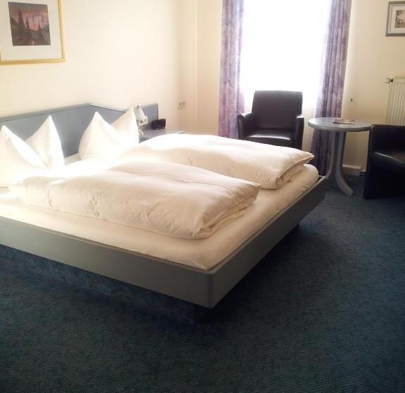 Номер Стандарт, Altes Landhaus