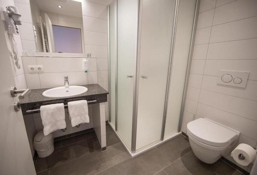 Номер Стандарт, Altes Landhaus