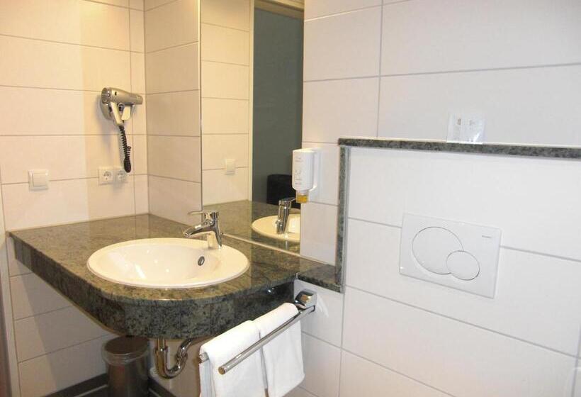 Номер Комфорт, Altes Landhaus