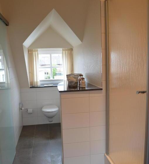 Семейный Номер, Altes Landhaus