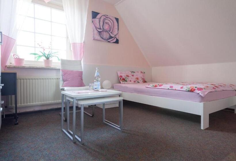 Номер Стандарт Двуспальная Кровать, Pension Blumen Villa