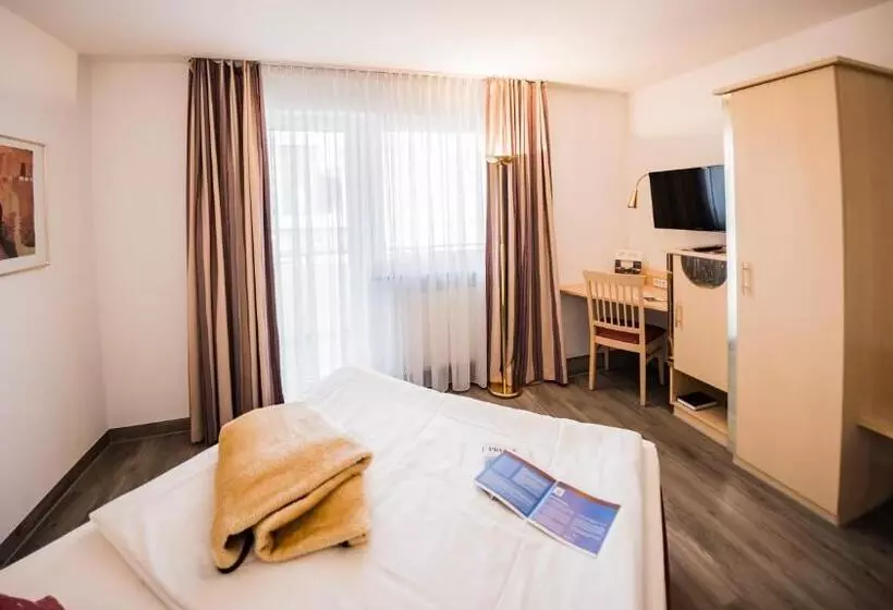スタンダードシングルルーム, City Hotel Garni