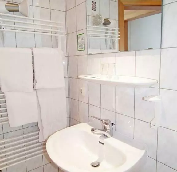 Standard-huone, Gasthaus & Hotel Zur Linde
