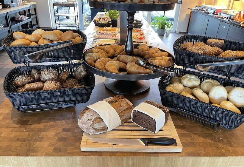 스탠다드 트리플 룸, Bismarckhöhe