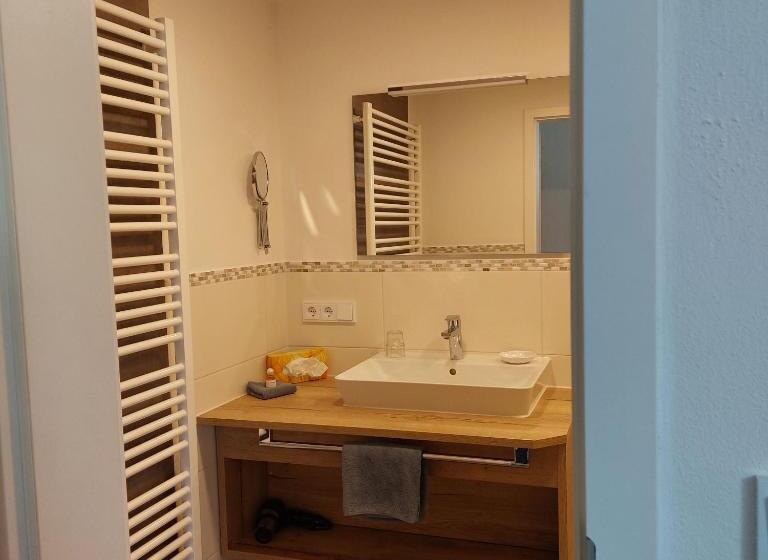 غرفة قياسية فردية, Garni Malerwinkl