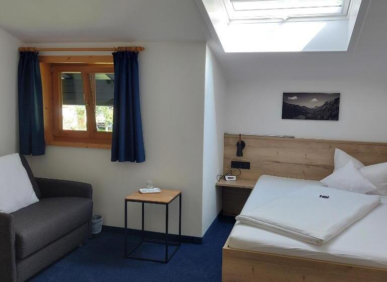 غرفة قياسية فردية, Garni Malerwinkl