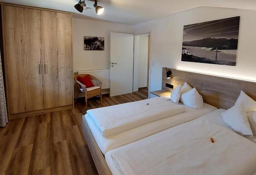 إستديو قياسى مزود بشرفة, Garni Malerwinkl