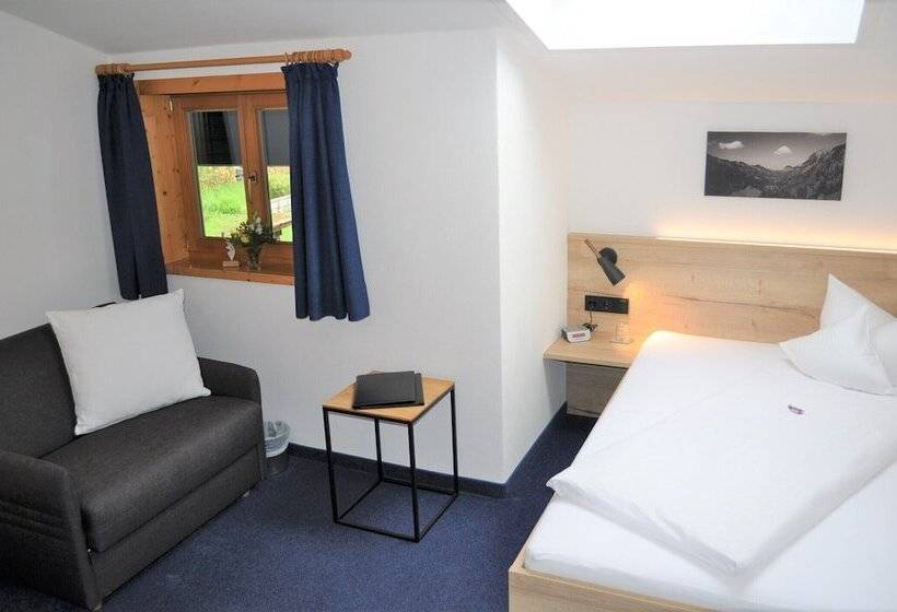 غرفة قياسية فردية, Garni Malerwinkl