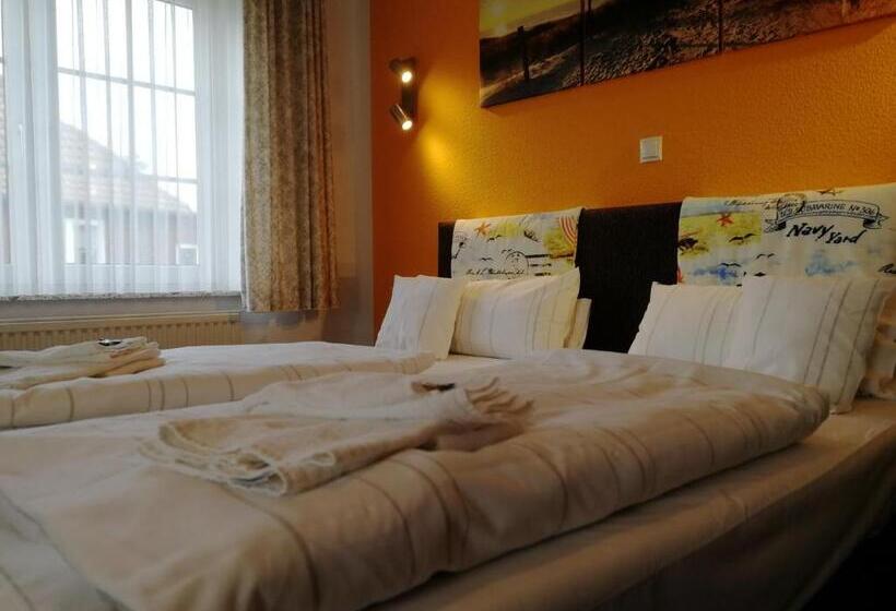 غرفة قياسية مطلّة علي الحديقة, & Gasthaus Zum Domkreuger