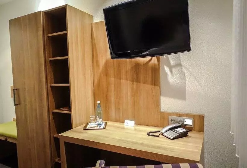 バルコニー付プレミアムルーム, Go2bed Weil Am Rhein   Basel