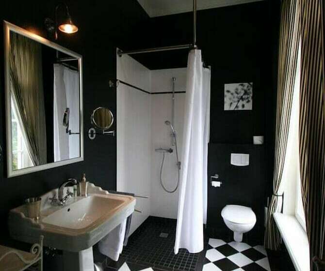 标准间, Hochzeitshaus