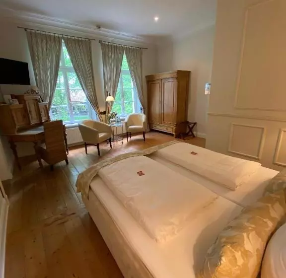 Comfort-huone, Hochzeitshaus