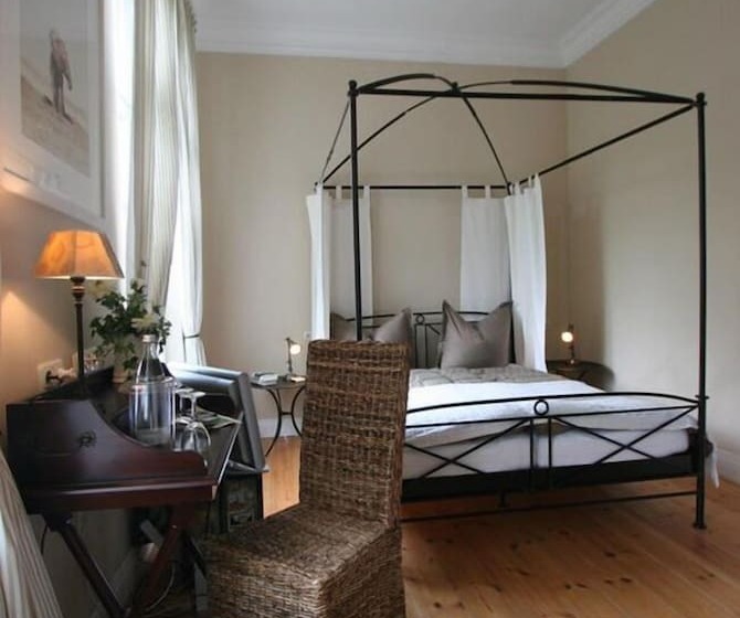 标准间, Hochzeitshaus