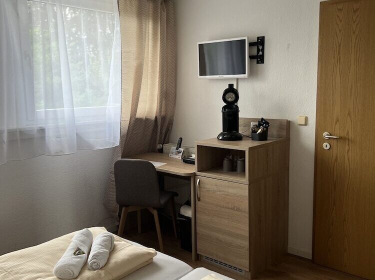 スタンダードルーム, Hubertushof