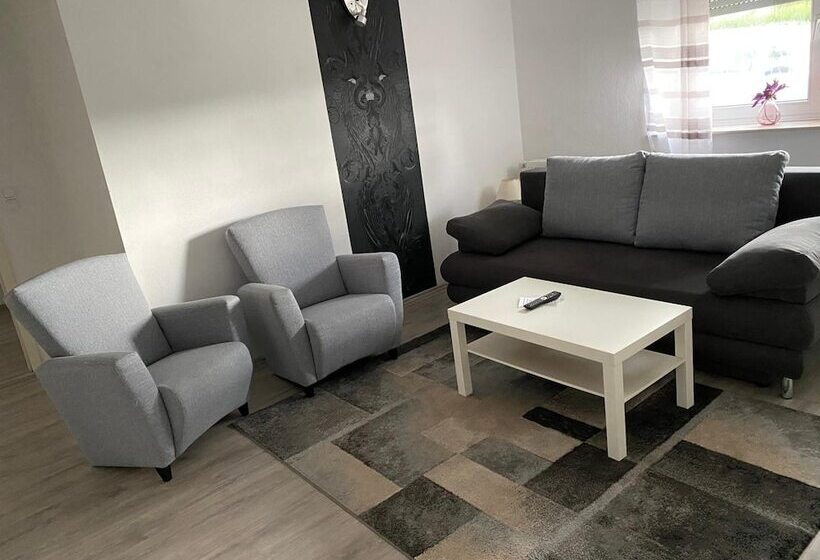 1ベッドルームアパートメント, Hubertushof