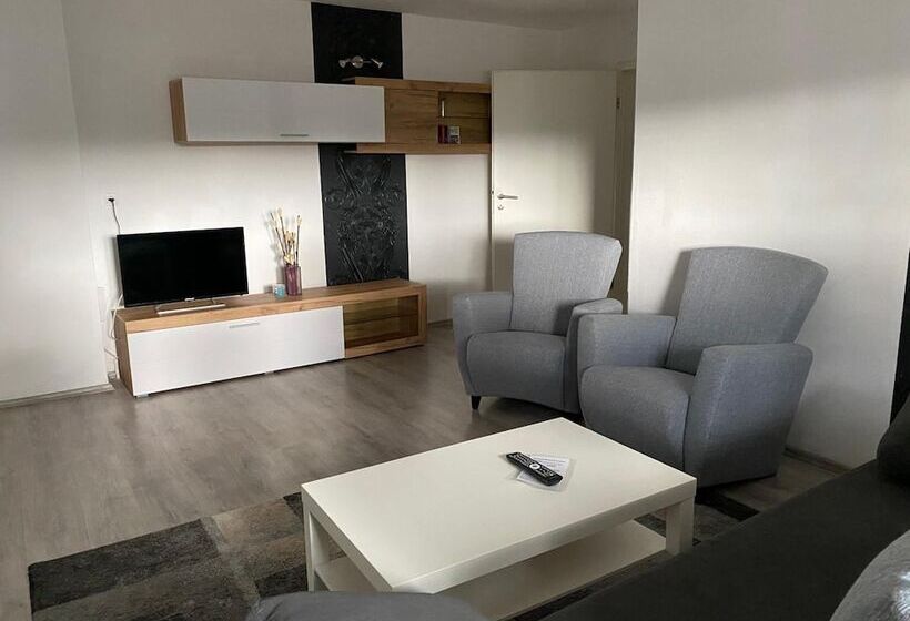 1ベッドルームアパートメント, Hubertushof