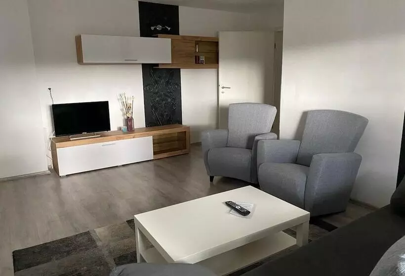 １ベッドルームアパートメント, Hubertushof