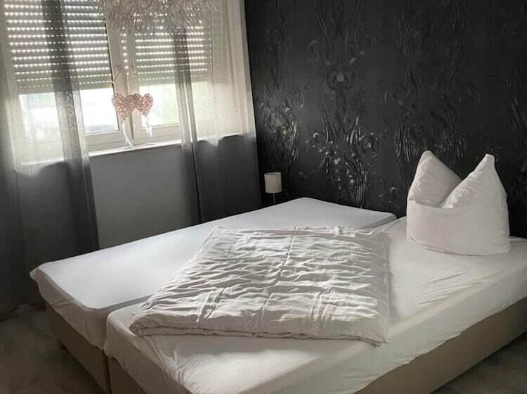 1ベッドルームアパートメント, Hubertushof