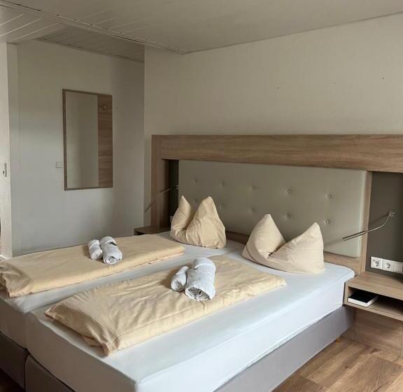 スタンダードルーム, Hubertushof