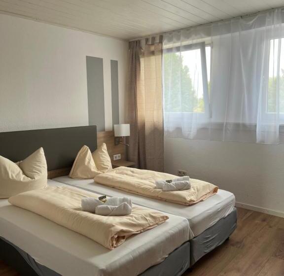Номер Стандарт, Hubertushof